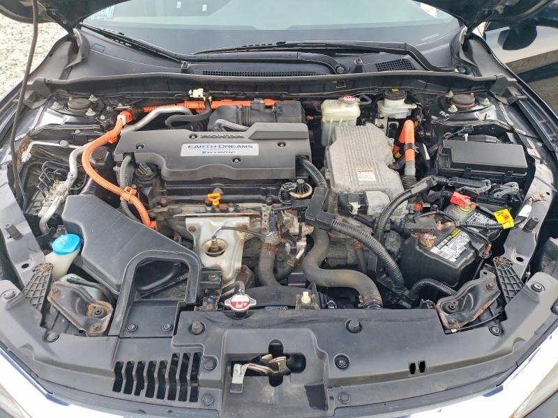 Photo 11 from auction – 2017 HONDA ACCORD with VIN JHMCR6F39HC015418
