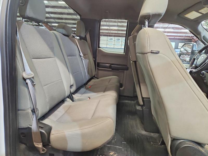 Zdjęcie 10 z aukcji – 2018 FORD F250 z VIN 1FT7X2B63JEB14778