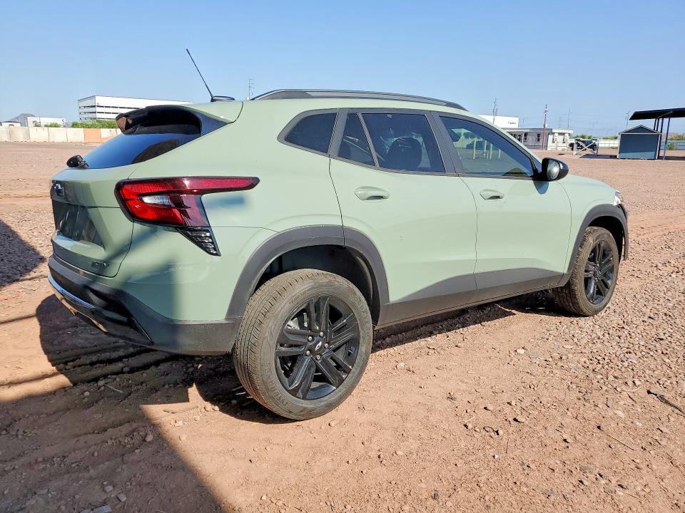 Photo 3 from auction – 2025 CHEVROLET TRAX with VIN KL77LKEP1SC328677