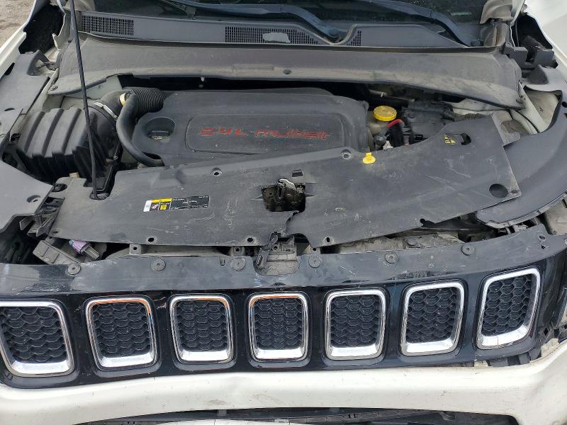 Photo 12 from auction – 2018 JEEP COMPASS with VIN 3C4NJCBB2JT489511