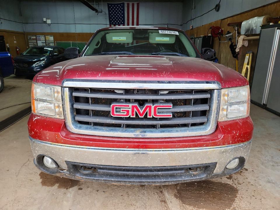 Photo 5 from auction – 2008 GMC SIERRA with VIN 3GTEK133X8G237923