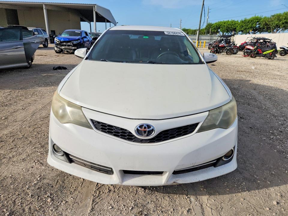 Photo 5 from auction – 2014 TOYOTA CAMRY with VIN 4T1BF1FK4EU375441