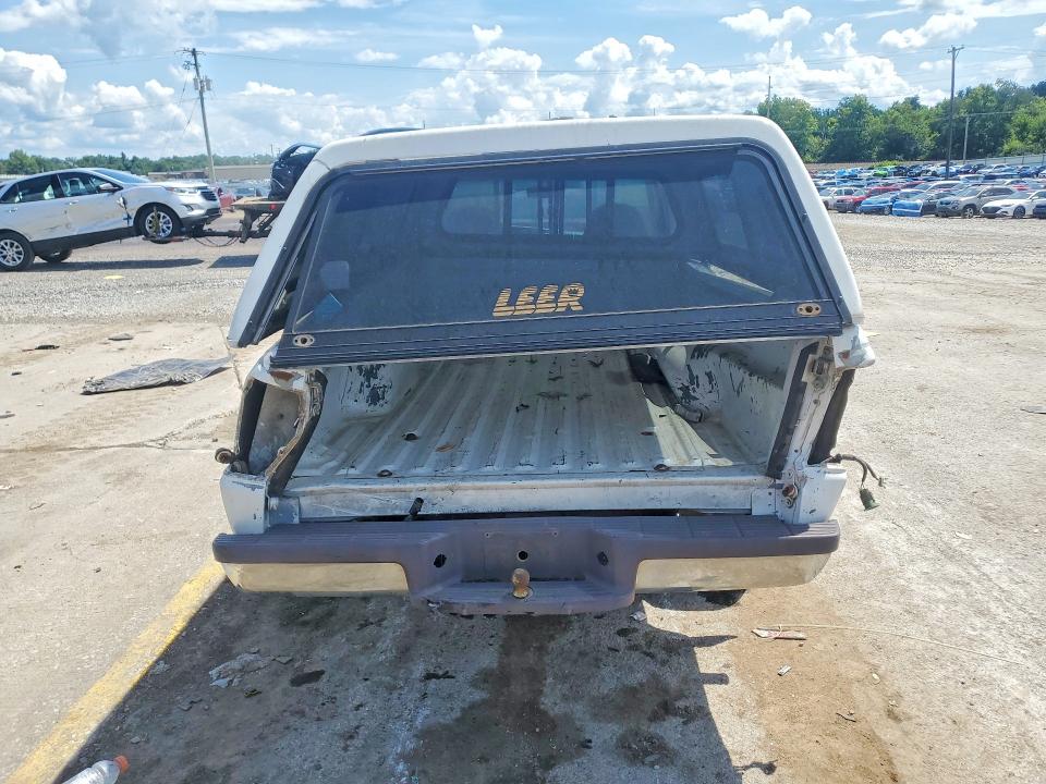 Photo 6 from auction – 1997 FORD RANGER with VIN 1FTCR10U7VUA67237