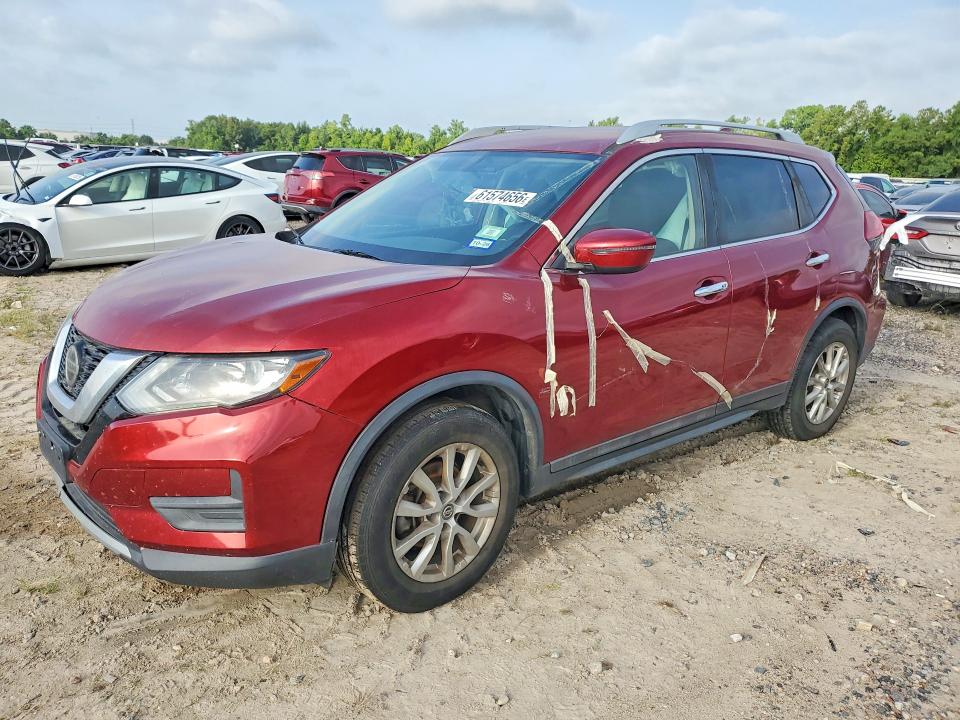 NISSAN ROGUE 2018 with VIN 5N1AT2MT1JC821258 - Photo from auction