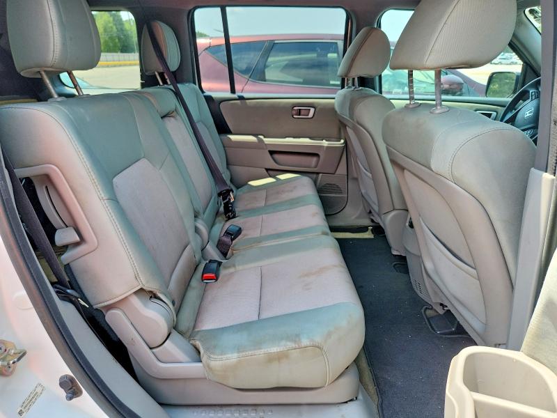 Photo 11 from auction – 2015 HONDA PILOT with VIN 5FNYF3H46FB029992