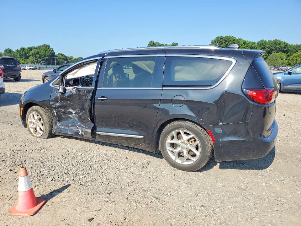 صورة رقم 2 من المزاد - 2018 CHRYSLER PACIFICA مع VIN 2C4RC1BG8JR353009