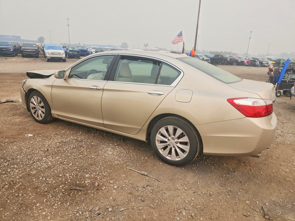 Photo 2 from auction – 2013 HONDA ACCORD with VIN 1HGCR3F80DA020395