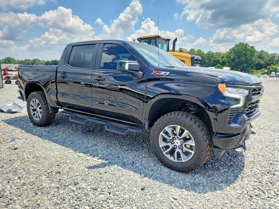 Photo 4 from auction – 2026 CHEVROLET SILVERADO with VIN 1GCUKEE82TZ105095