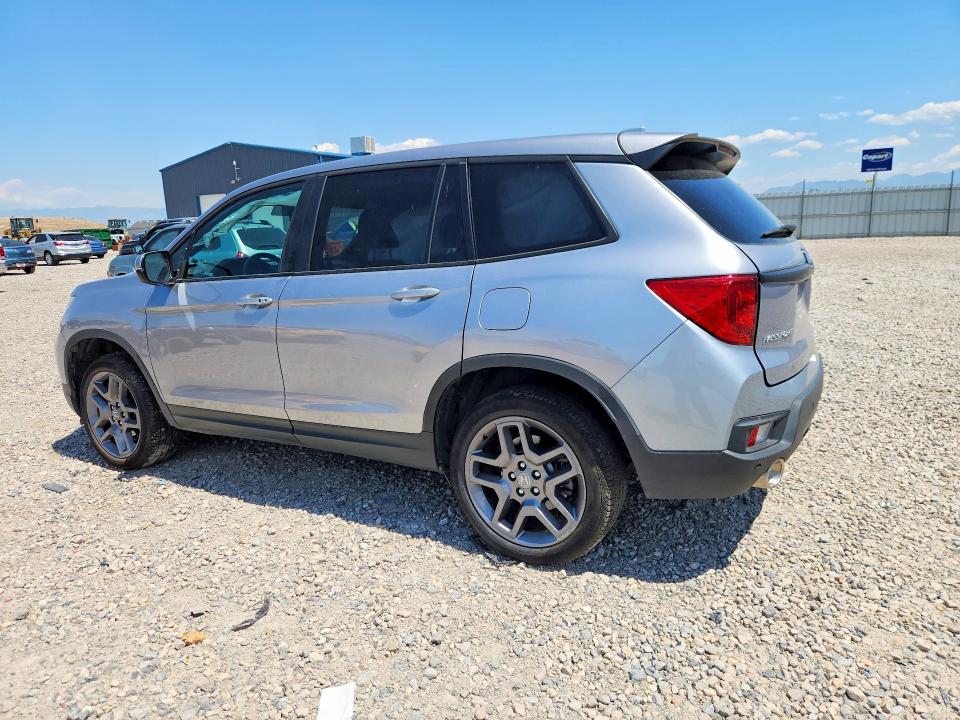 Photo 2 from auction – 2023 HONDA PASSPORT with VIN 5FNYF8H52PB032671