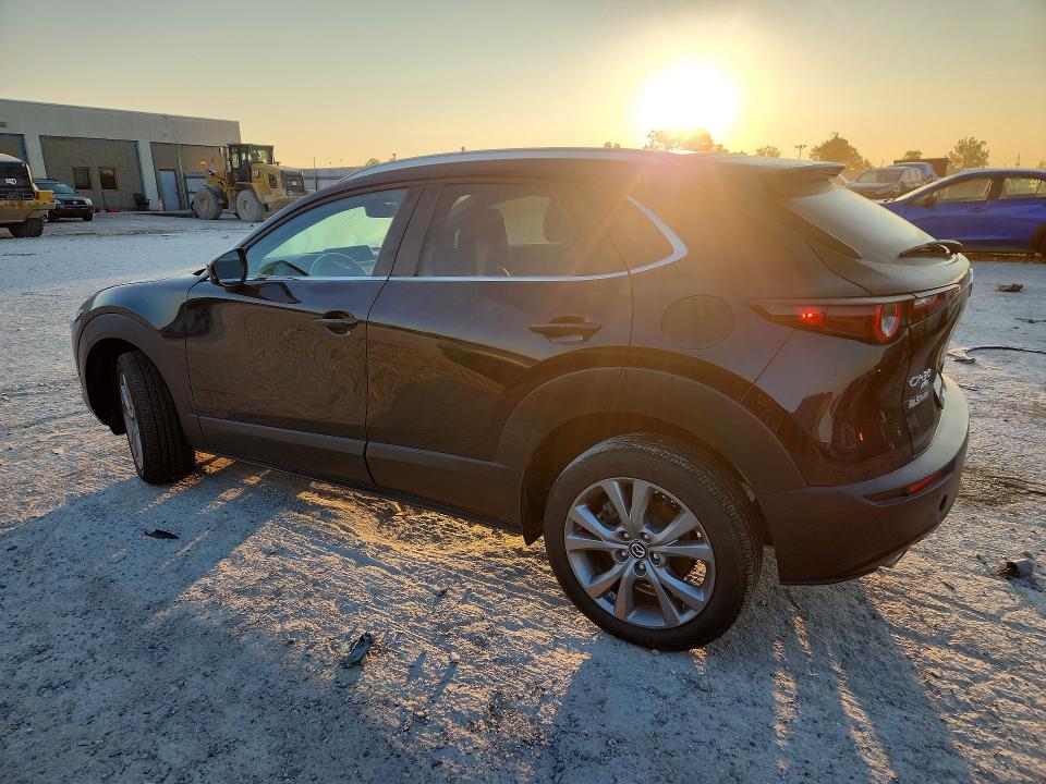 Photo 2 from auction – 2023 MAZDA CX-30 with VIN 3MVDMBCM8PM504589