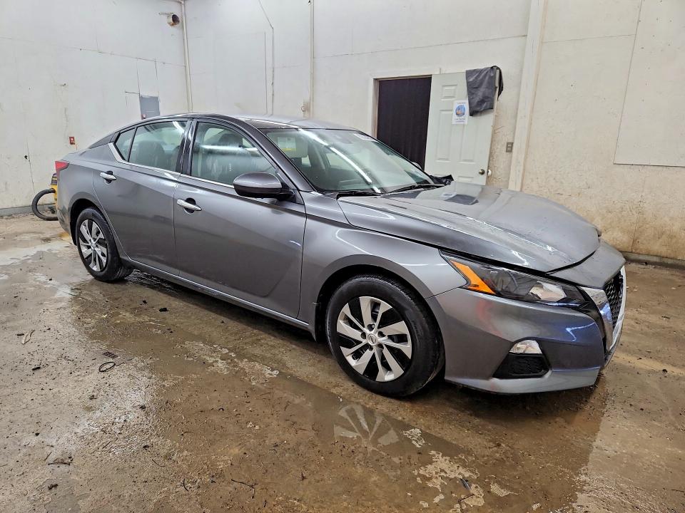 Photo 4 from auction – 2022 NISSAN ALTIMA with VIN 1N4BL4BVXNN366287