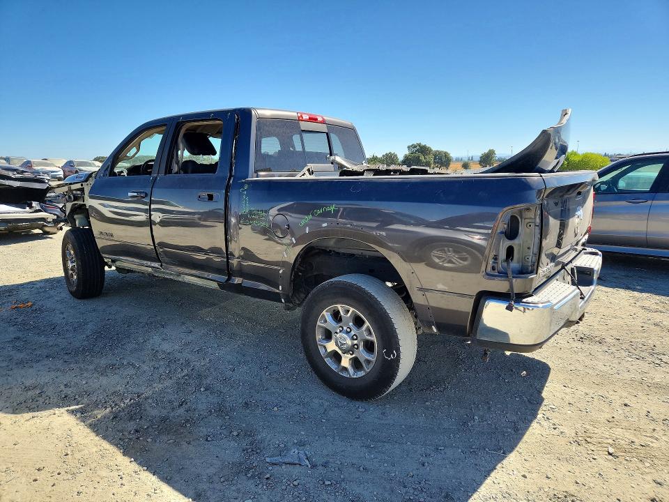 Foto 2 de la subasta – 2021 RAM 2500 con VIN 3C6UR5FL8MG676498