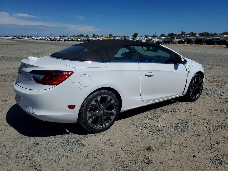 Photo 3 from auction – 2018 BUICK CASCADA with VIN W04WH3N57JG037087