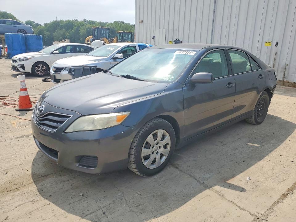 TOYOTA CAMRY 2011 with VIN 4T1BF3EK2BU730454 - Photo from auction