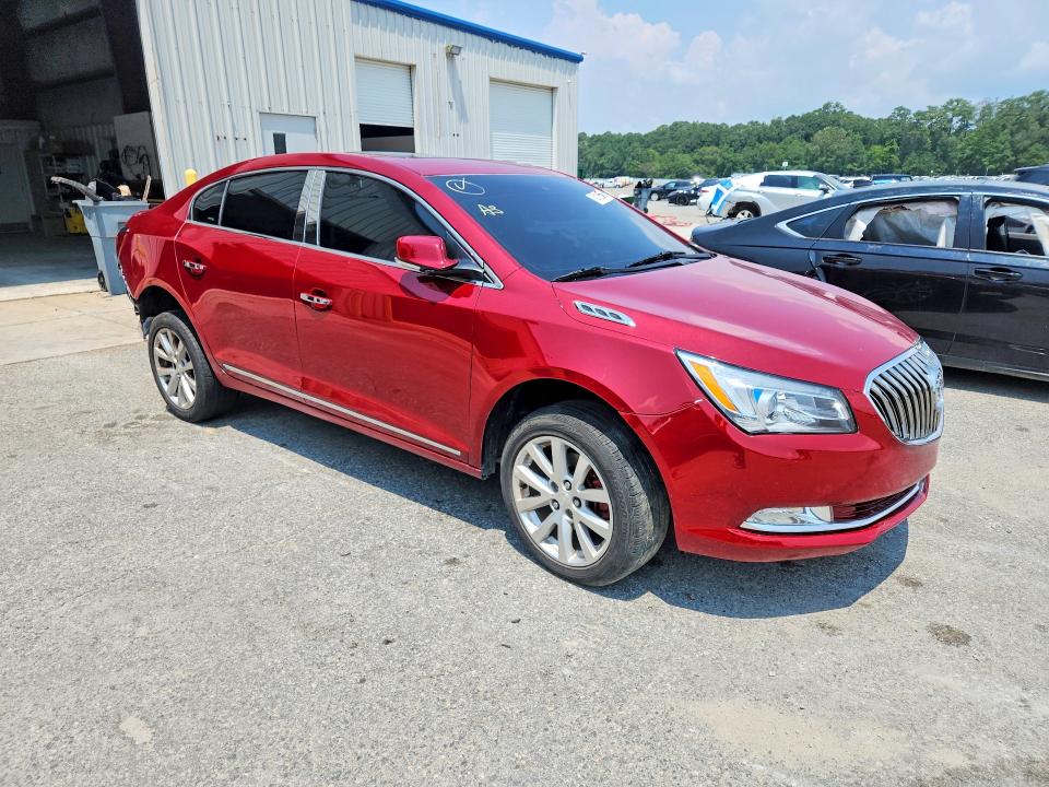 Photo 4 from auction – 2016 BUICK LACROSSE with VIN 1G4GB5G33GF250535
