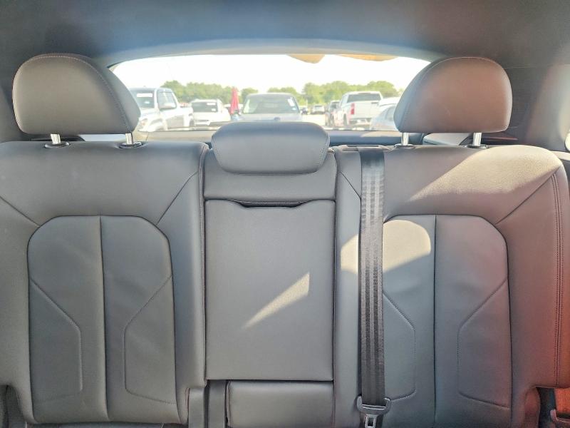 Photo 10 from auction – 2021 AUDI Q3 with VIN WA1DECF37M1045761