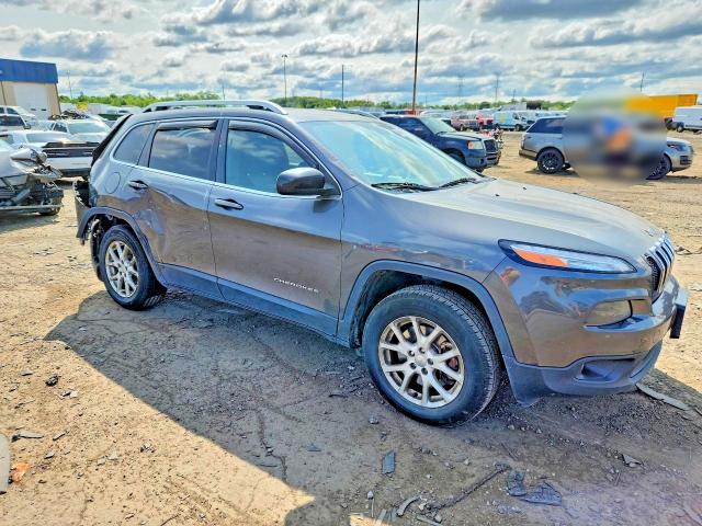 Photo 4 from auction – 2014 JEEP CHEROKEE with VIN 1C4PJMCS4EW137947