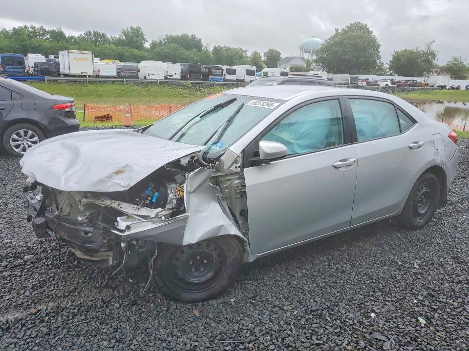 TOYOTA COROLLA 2018 with VIN 2T1BURHE6JC090005 - Photo from auction