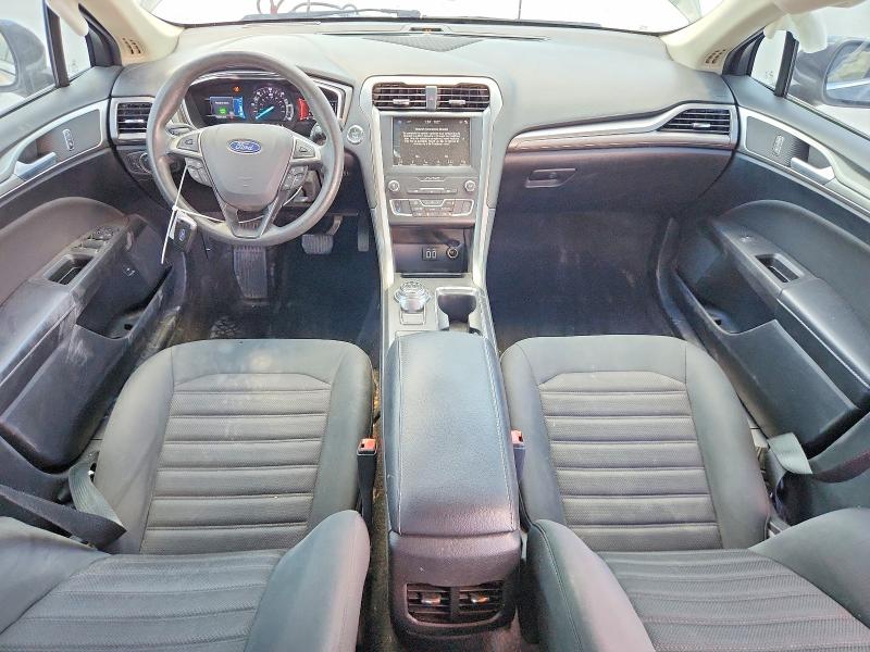 Zdjęcie 8 z aukcji – 2019 FORD FUSION z VIN 3FA6P0LU0KR202818