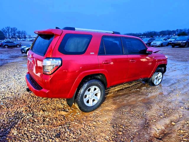 Photo 3 from auction – 2023 TOYOTA 4RUNNER with VIN JTEMU5JR3P6127022