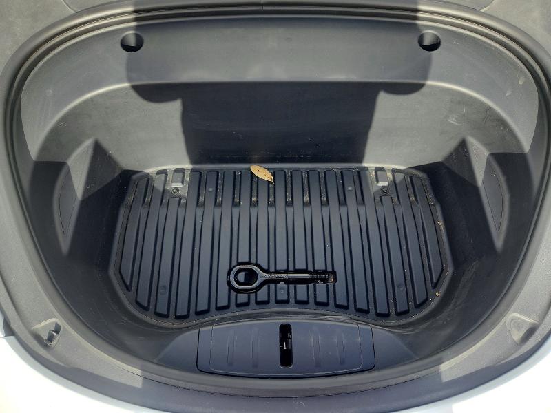 Photo 11 from auction – 2023 TESLA MODEL 3 with VIN 5YJ3E1EB1PF677763