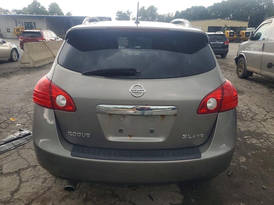 Photo 6 from auction – 2012 NISSAN ROGUE with VIN JN8AS5MV1CW365892