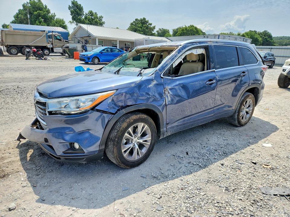 TOYOTA HIGHLANDER 2014 with VIN 5TDKKRFH8ES038035 - Photo from auction