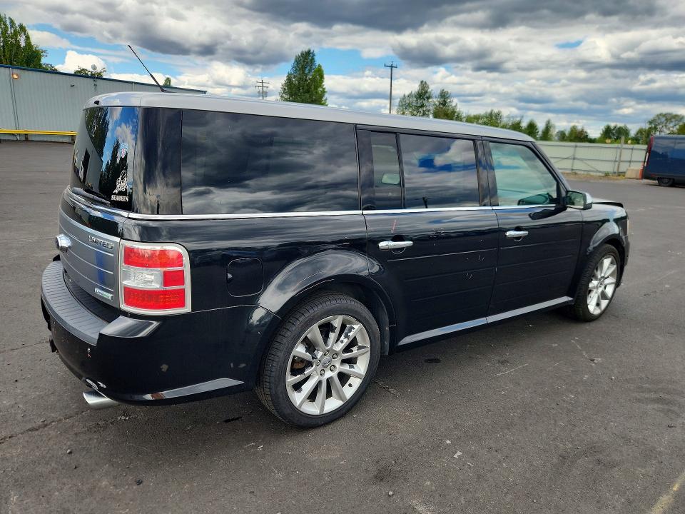 Photo 3 from auction – 2010 FORD FLEX with VIN 2FMHK6DTXABA24693