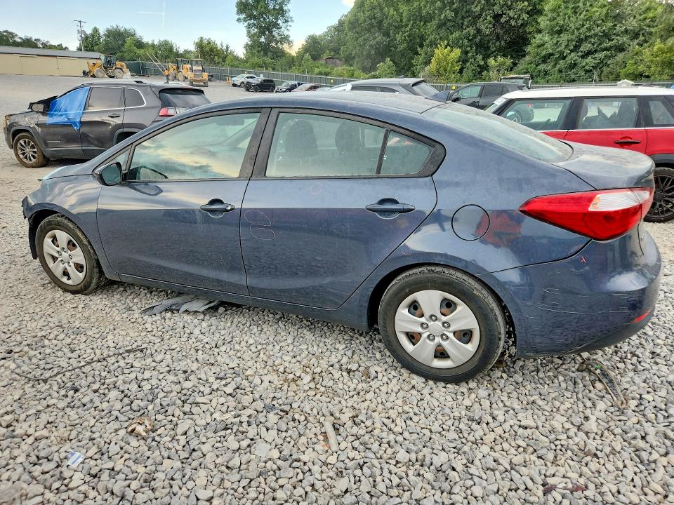 Photo 2 from auction – 2016 KIA FORTE with VIN KNAFK4A60G5571786
