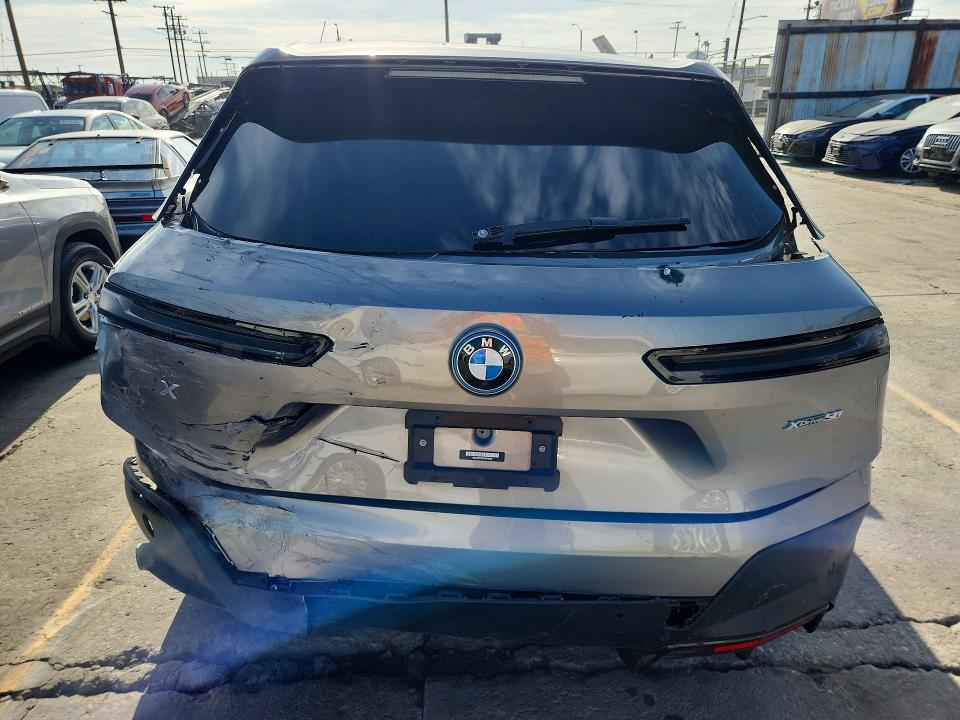 Photo 6 from auction – 2023 BMW IX with VIN WB523CF03PCM19294
