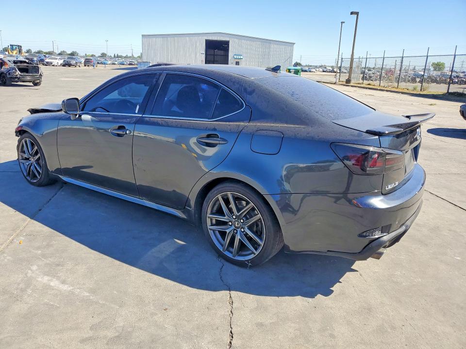 Photo 2 from auction – 2007 LEXUS IS with VIN JTHBE262372009819