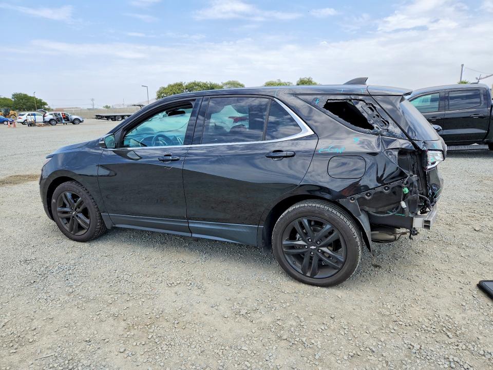 Photo 2 from auction – 2020 CHEVROLET EQUINOX with VIN 2GNAXKEV0L6143601