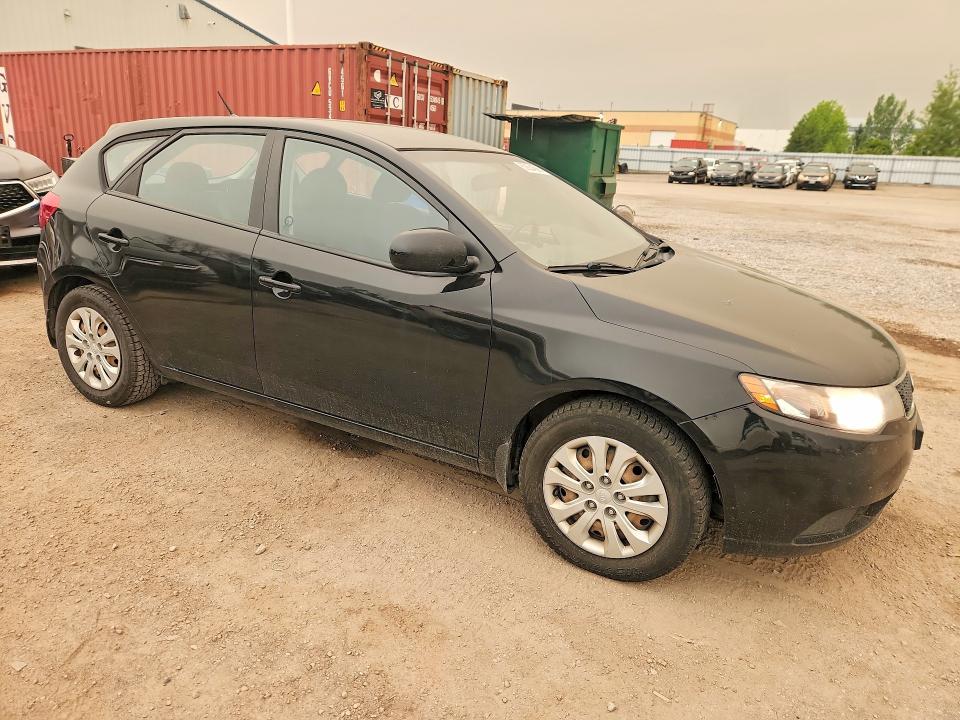 Photo 4 from auction – 2013 KIA FORTE with VIN KNAFT5A29D5670232