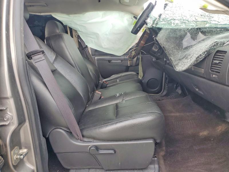 Снимка 7 от търг – 2013 CHEVROLET SILVERADO с VIN 3GCPCSE06DG216558
