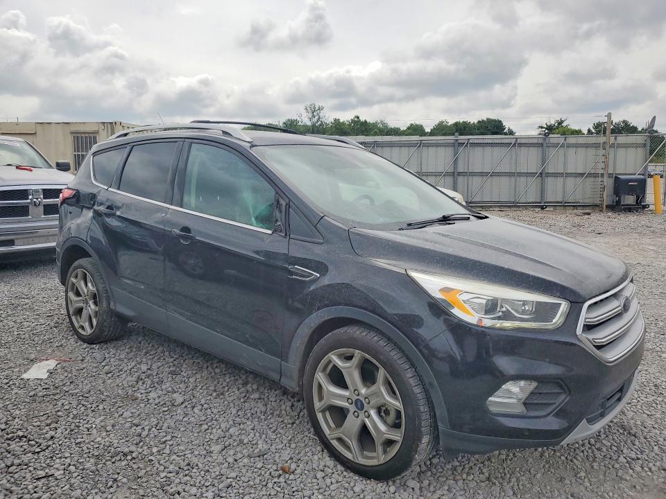 Photo 4 from auction – 2018 FORD ESCAPE with VIN 1FMCU0J93JUB53329
