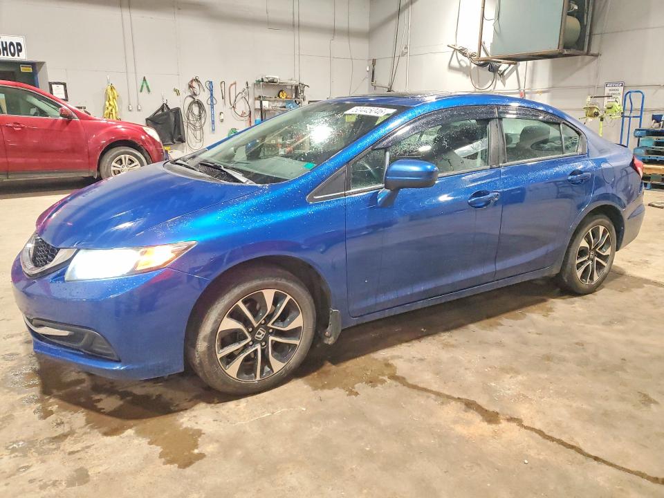 HONDA CIVIC 2015 with VIN 2HGFB2F50FH060563 - Photo from auction