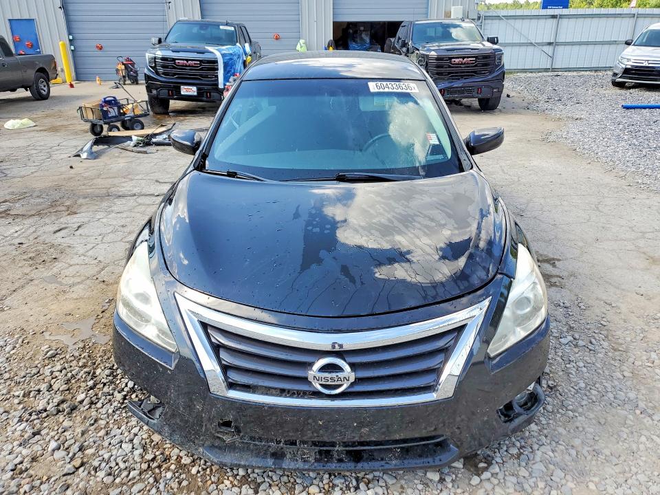 Photo 5 from auction – 2015 NISSAN ALTIMA with VIN 1N4AL3AP3FC116203