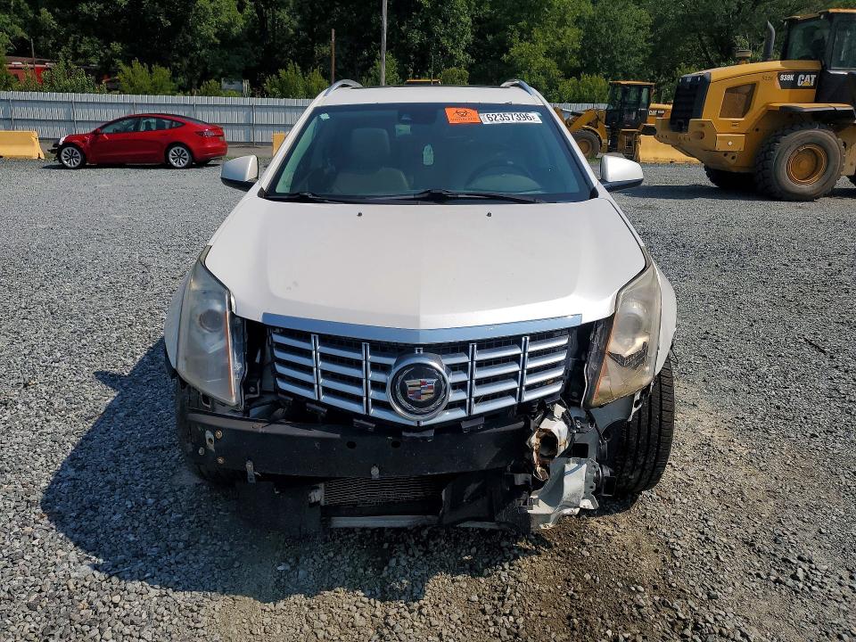 Photo 5 from auction – 2014 CADILLAC SRX with VIN 3GYFNFE32ES523225