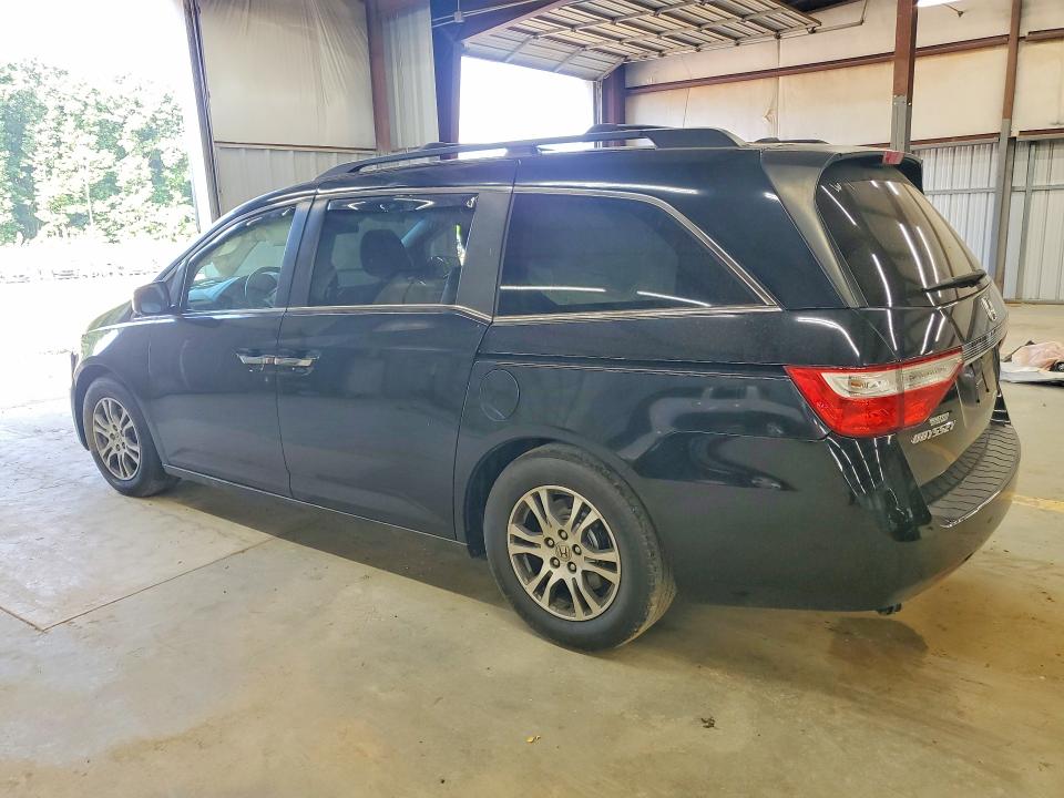 Photo 2 from auction – 2013 HONDA ODYSSEY with VIN 5FNRL5H68DB039690