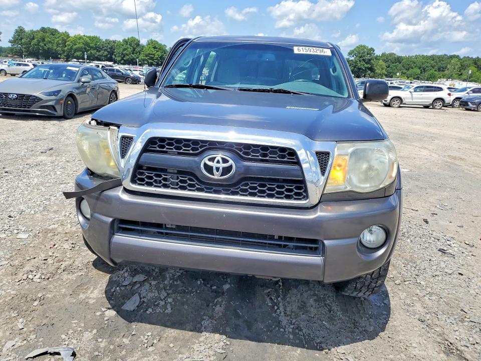 Photo 5 from auction – 2011 TOYOTA TACOMA with VIN 5TFLU4EN8BX009679