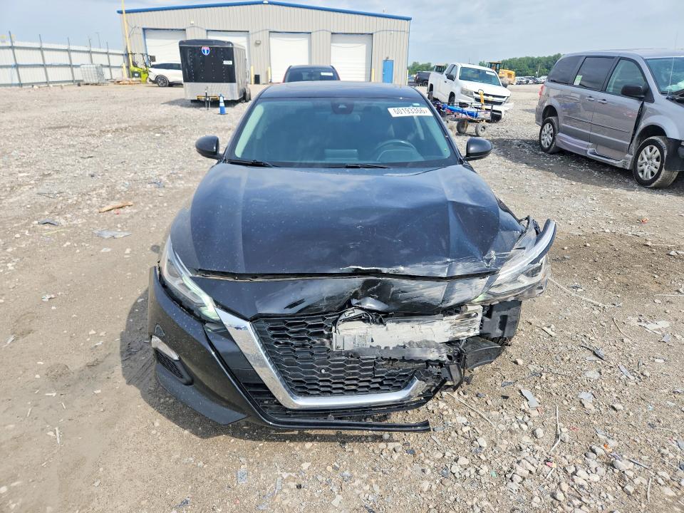 Photo 5 from auction – 2022 NISSAN ALTIMA with VIN 1N4BL4DV5NN352147