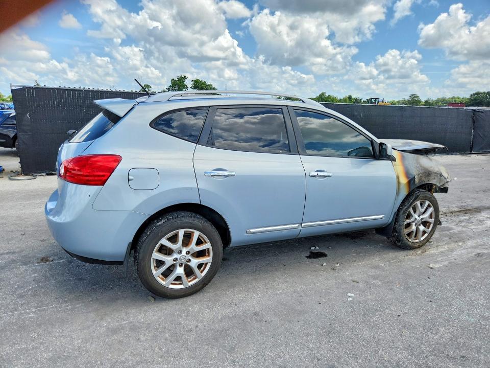 Photo 3 from auction – 2013 NISSAN ROGUE with VIN JN8AS5MT7DW020379