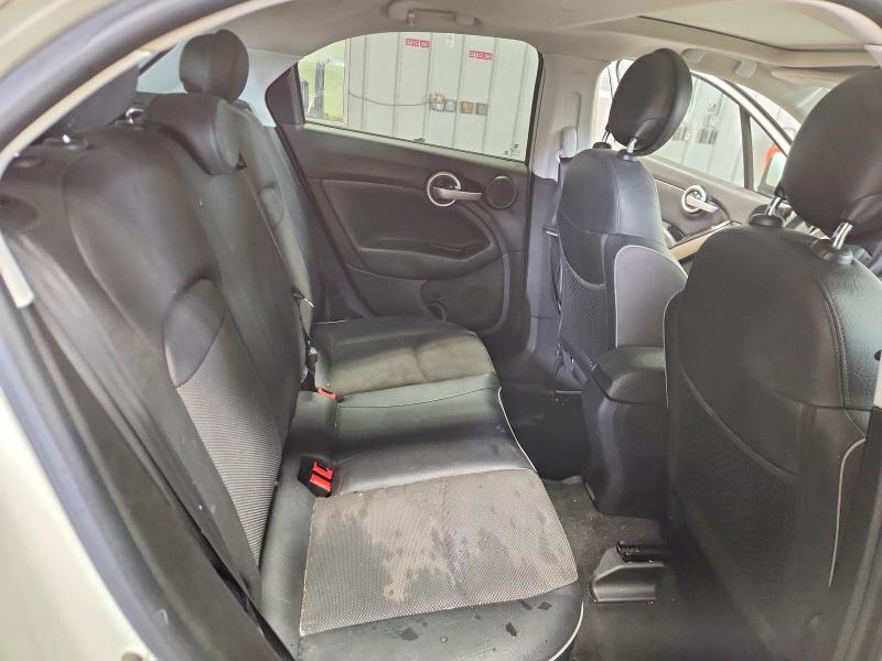 Photo 11 from auction – 2016 FIAT 500X with VIN ZFBCFXCT3GP382281