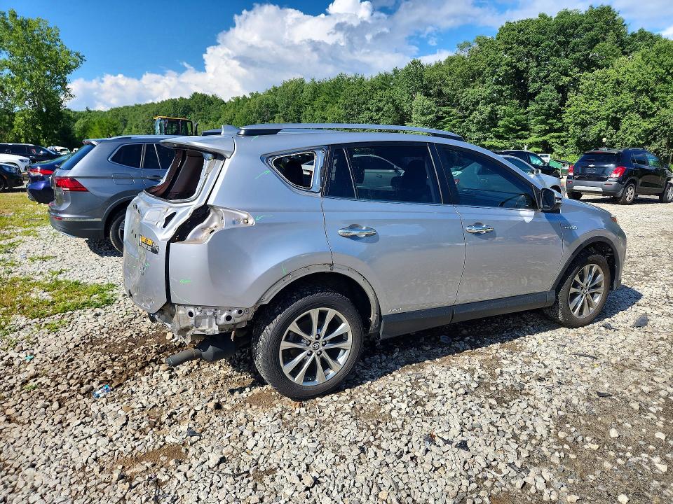 Photo 3 from auction – 2017 TOYOTA RAV4 HV with VIN JTMDJREV6HD144499