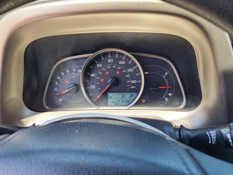 Photo 9 from auction – 2014 TOYOTA RAV4 with VIN JTMRFREV5ED091071