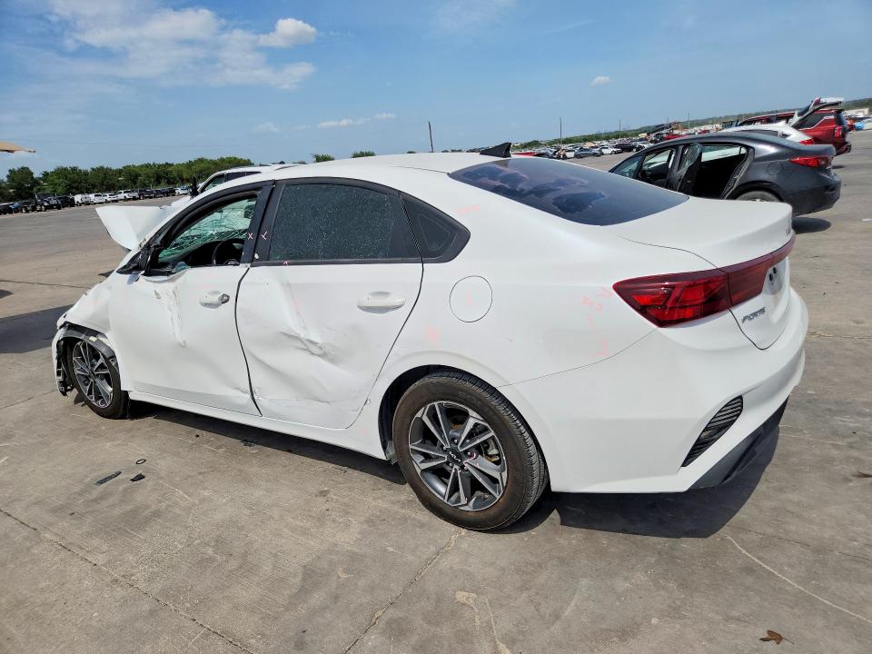 Foto 2 de la subasta – 2024 KIA FORTE con VIN 3KPF24AD7RE772786