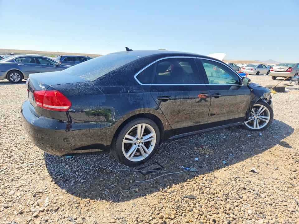 Photo 3 from auction – 2014 VOLKSWAGEN PASSAT with VIN 1VWBT7A35EC091335