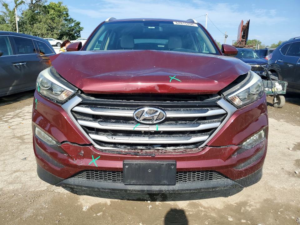 Photo 5 from auction – 2017 HYUNDAI TUCSON with VIN KM8J3CA47HU423219