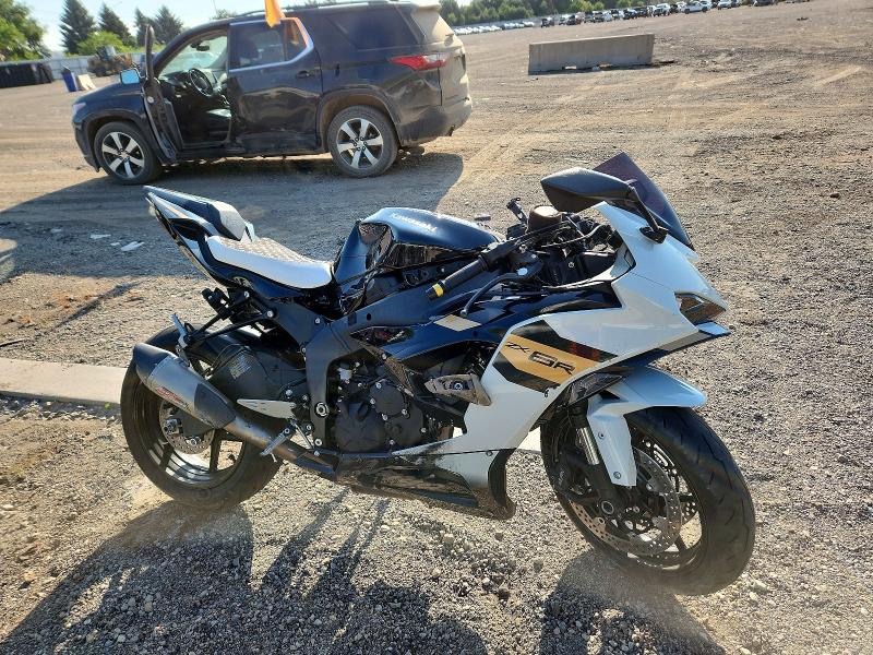 2026 KAWASAKI ZX636