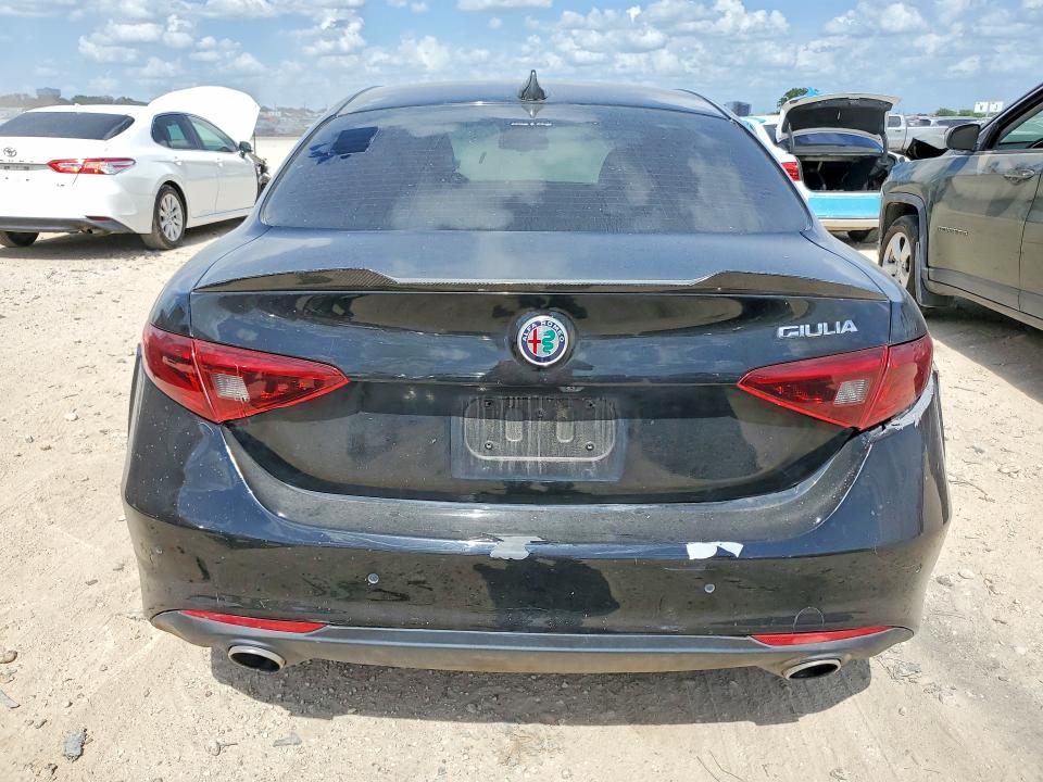 صورة رقم 6 من المزاد - 2019 ALFA ROMEO GIULIA مع VIN ZARFAMBN7K7600909